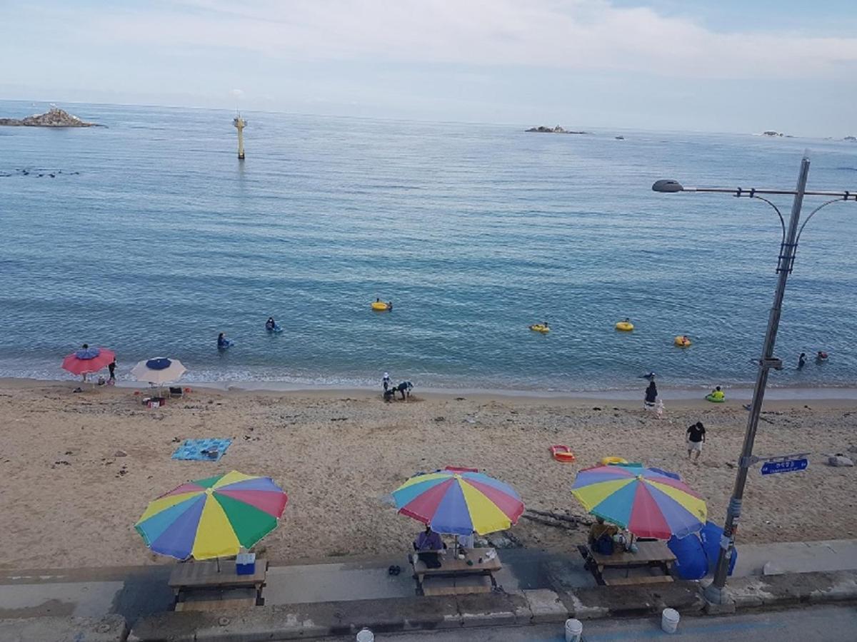 Seaside Minbak Villa Goseong  Buitenkant foto