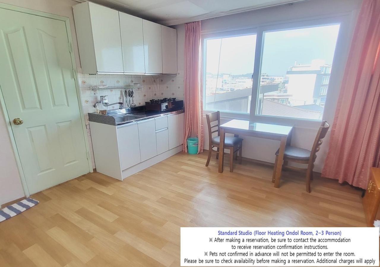 Seaside Minbak Villa Goseong  Buitenkant foto