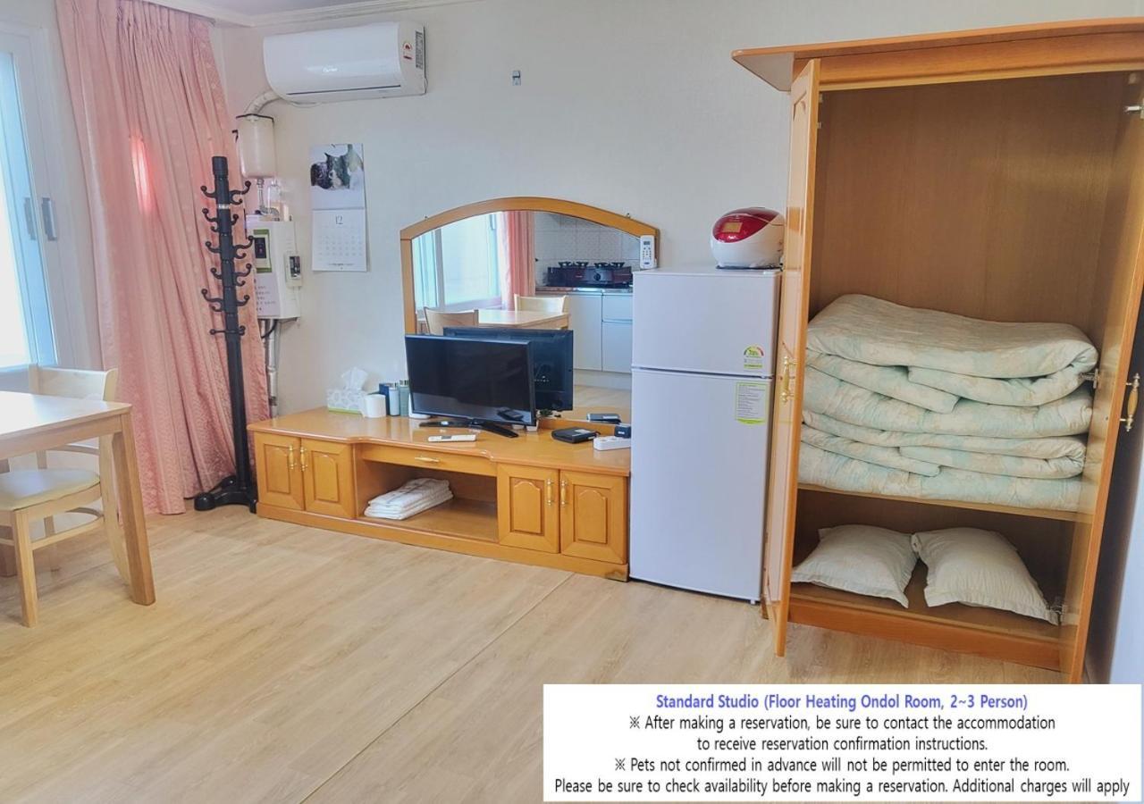 Seaside Minbak Villa Goseong  Buitenkant foto