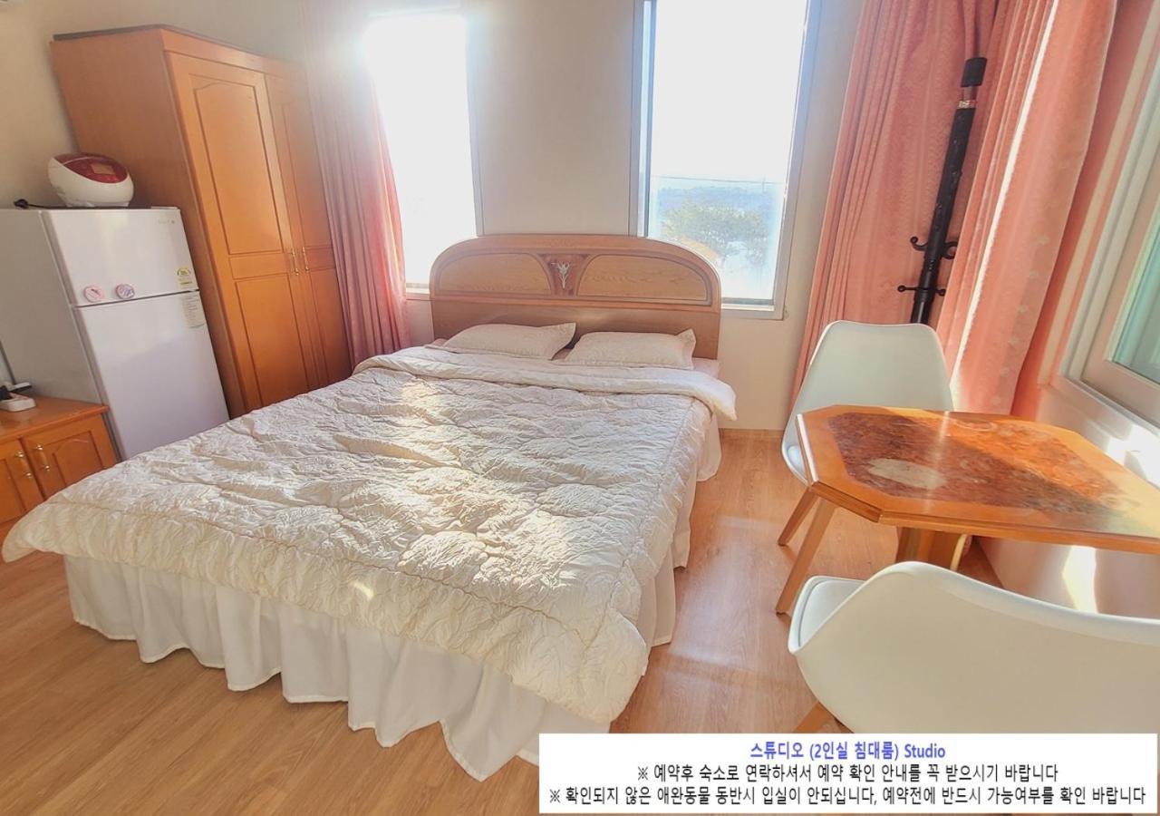 Seaside Minbak Villa Goseong  Buitenkant foto