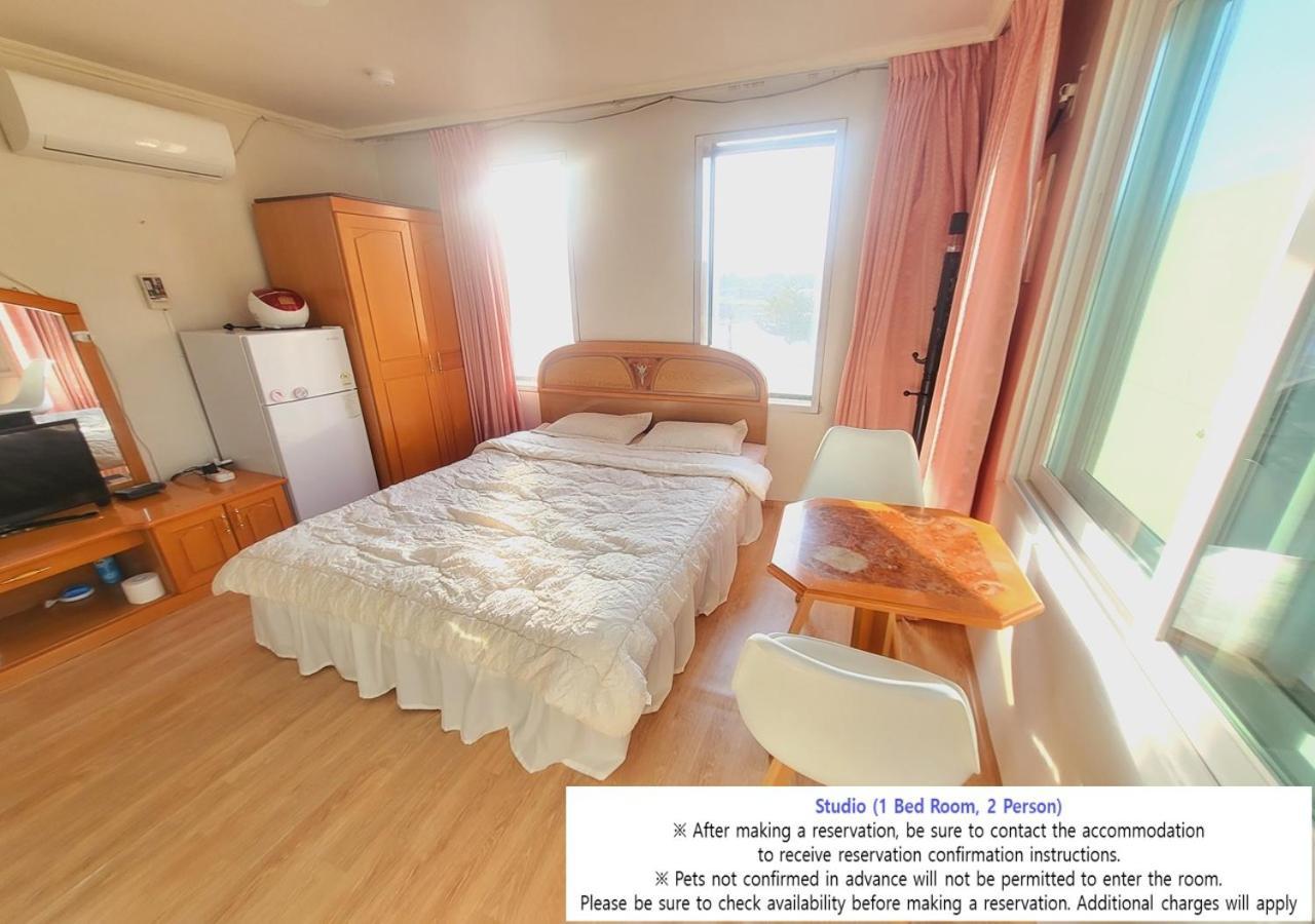 Seaside Minbak Villa Goseong  Buitenkant foto