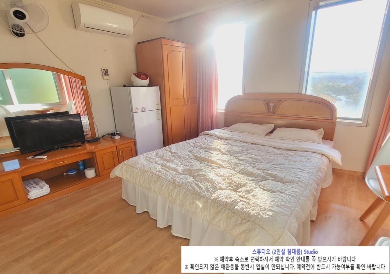 Seaside Minbak Villa Goseong  Buitenkant foto